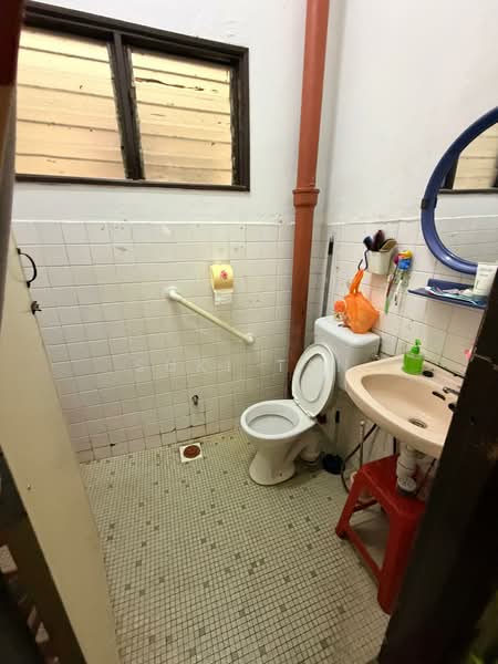 Rumah Teres 1 Tingkat untuk Dijual di Taman Bukit Maluri (Kepong) - Suki Tan - Bathroom - PropertyGuru.com.my