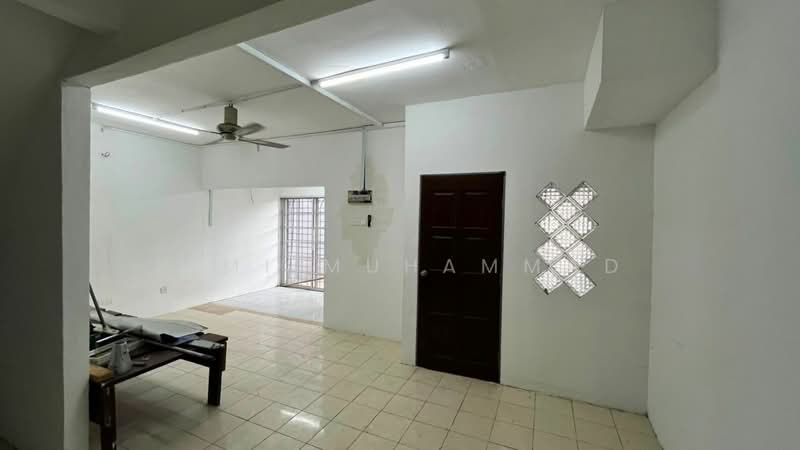 2-storey Terraced House for Sale in Taman Lestari Permai (Seri Kembangan) - Ismi Muhammad - Interior - PropertyGuru.com.my