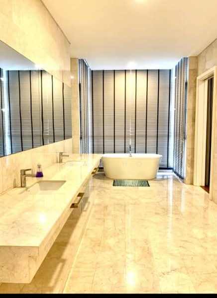 Kondominium untuk Dijual di Madge Mansions - Sam Ho - Bathroom - PropertyGuru.com.my