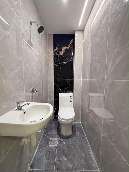 Rumah Teres 2 Tingkat untuk Dijual di Taman Anggerik (Tampoi) - Melinda Ee - PropertyGuru.com.my