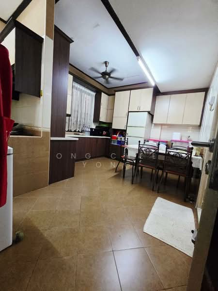 Semi-Detached House for Sale in Taman Bunga Negara (Shah Alam) - Ong Chee Yong - Kitchen - PropertyGuru.com.my
