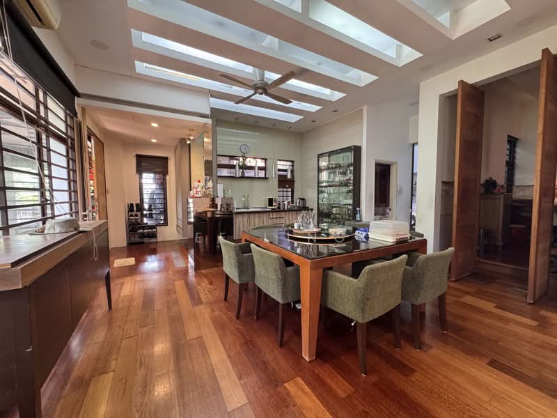 Rumah Berkembar untuk Dijual di Kota Kemuning (Shah Alam) - EE Ling - Dining Room - PropertyGuru.com.my