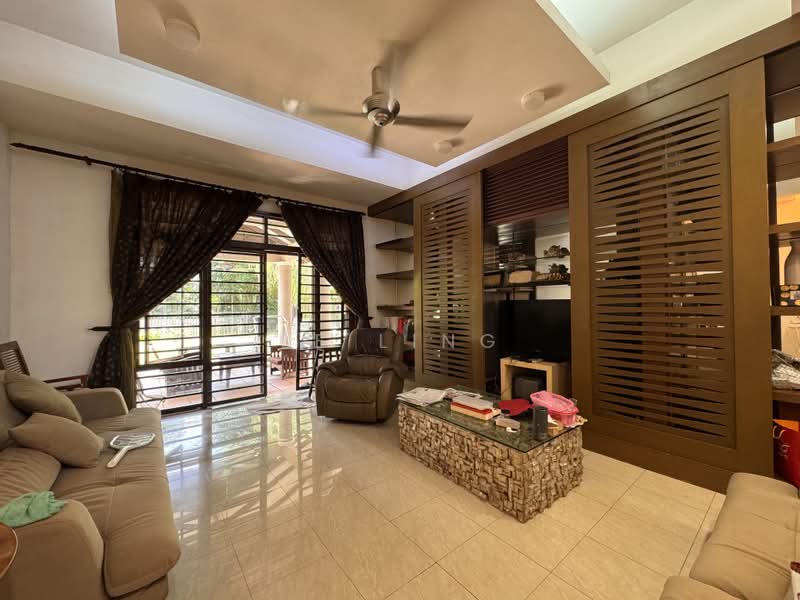 Rumah Berkembar untuk Dijual di Kota Kemuning (Shah Alam) - EE Ling - Living Room - PropertyGuru.com.my