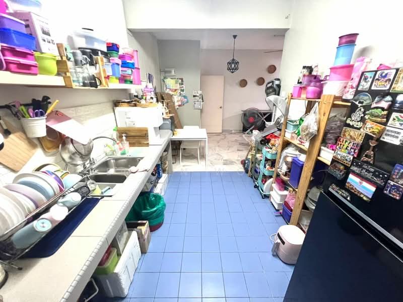 Apartment for Sale at Apartment Ruby - Edwin Wong - Kitchen - PropertyGuru.com.my