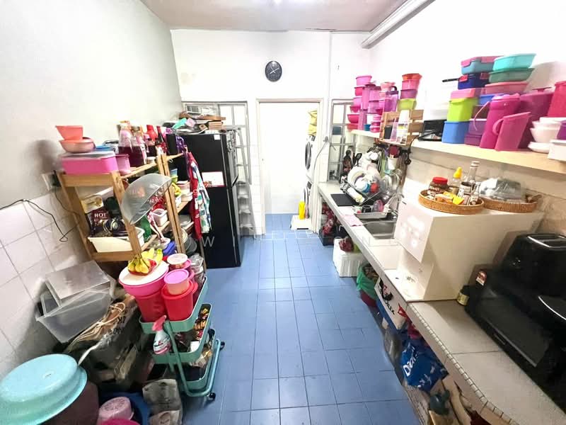Apartment for Sale at Apartment Ruby - Edwin Wong - Kitchen - PropertyGuru.com.my