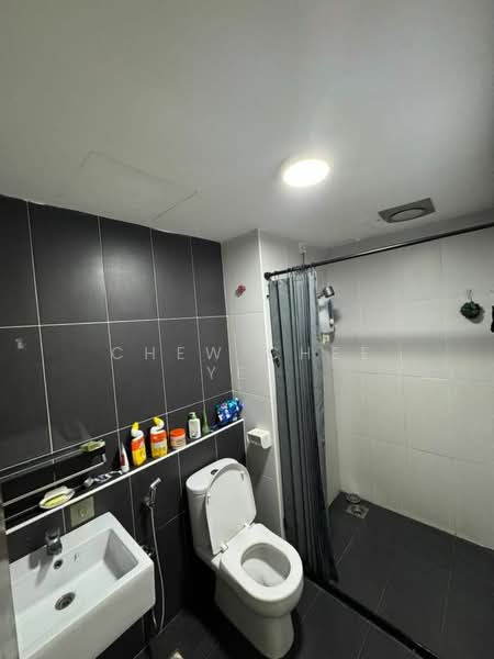 Service Residence for Sale at The Garden Residences - Chew Chee Yee - PropertyGuru.com.my