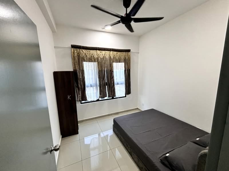Servis Apartment untuk Disewa di Parkland Residence - Kent Fong - Bedroom - PropertyGuru.com.my