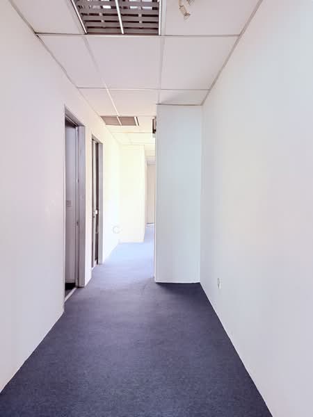 Kedai / Pejabat untuk Disewa di Bandar Sri Damansara (Selangor) - JC Looi - Corridor - PropertyGuru.com.my