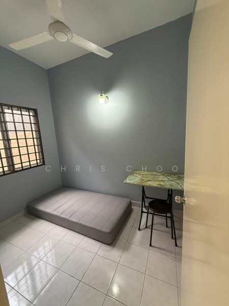 Rumah Teres 2 Tingkat untuk Dijual di Taman Bukit Subang (Shah Alam) - Chris Choo - Bedroom - PropertyGuru.com.my