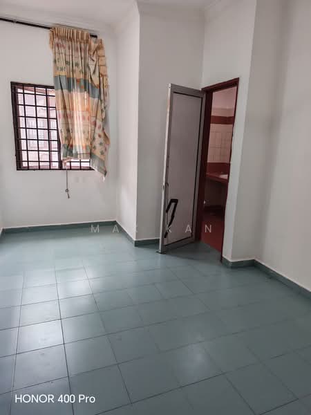 Rumah Teres 2 Tingkat untuk Disewa di Taman Mount Austin (Tebrau) - Max Kan - Interior - PropertyGuru.com.my