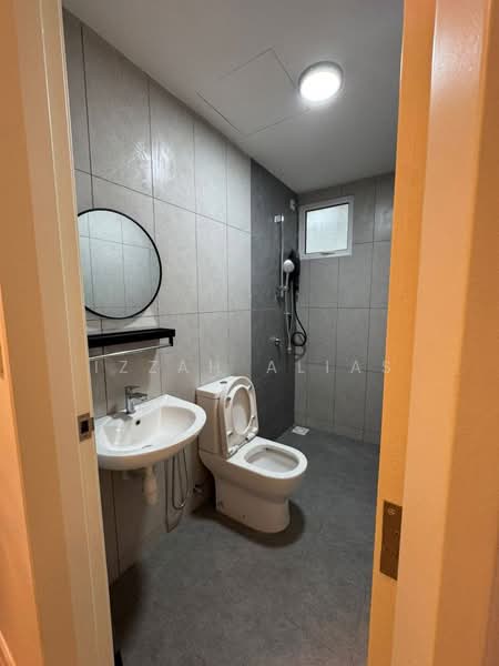 Servis Apartment untuk Disewa di Tuan 2egacy - Izzah Alias - Bathroom - PropertyGuru.com.my