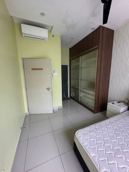 Pangsapuri untuk Dijual di Segar Apartments - PJ Low - Bedroom - PropertyGuru.com.my