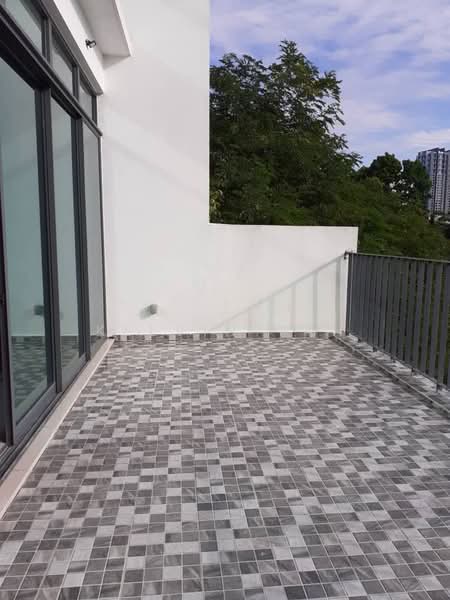 Link Bungalow for Rent in Cyber 9 (Cyberjaya) - Kelvin Tan - Balcony - PropertyGuru.com.my