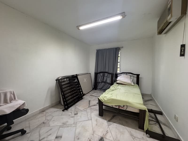 Rumah Berkembar untuk Dijual di Bandar Sungai Long (Selangor) - Max Lee - Bedroom - PropertyGuru.com.my
