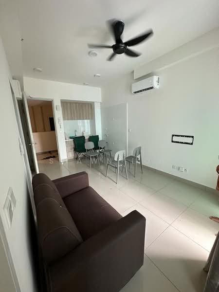 Servis Apartment untuk Disewa di Plaza @ Kelana Jaya - Shawn Loh - Living Room - PropertyGuru.com.my