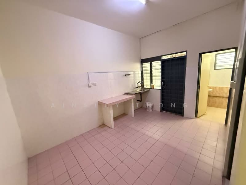 Rumah Teres 2 Tingkat untuk Dijual di Ipoh (Perak) - Ainsley Thong - Kitchen - PropertyGuru.com.my