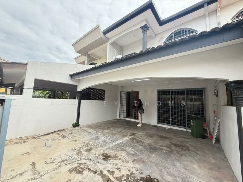 Rumah Teres 2 Tingkat untuk Dijual di Ipoh (Perak) - Ainsley Thong - Exterior - PropertyGuru.com.my