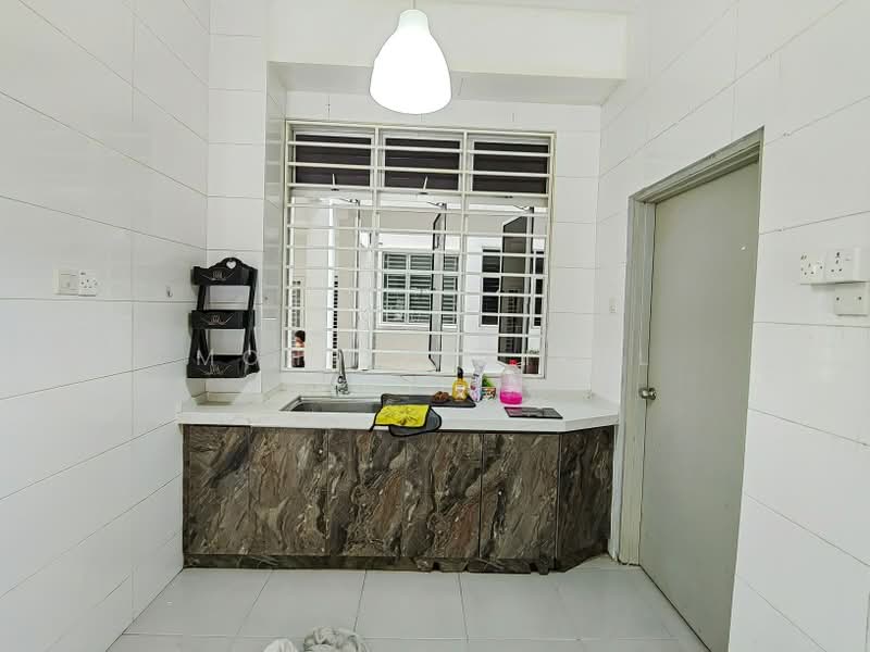 Apartment for Sale at Casa Dahlia - Mohd Khairul Amilin - Kitchen - PropertyGuru.com.my