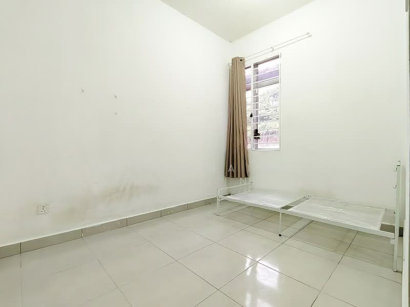 Apartment for Sale at Casa Dahlia - Mohd Khairul Amilin - Bedroom - PropertyGuru.com.my