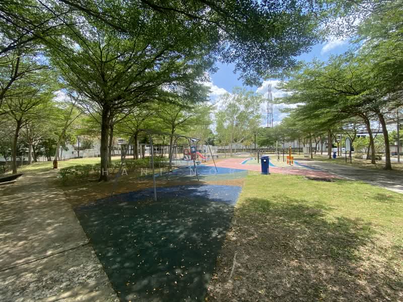 Rumah Berkembar untuk Dijual di Taman Jenderam Harmoni (Dengkil) - Hani Nordin - Garden - PropertyGuru.com.my