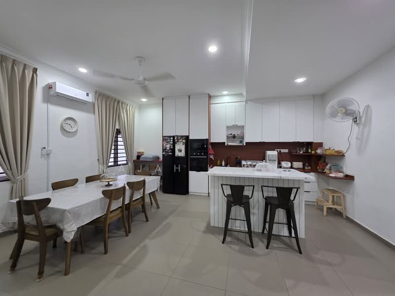 Bungalow for Sale in Puchong (Selangor) - Najah Kadir - Kitchen - PropertyGuru.com.my