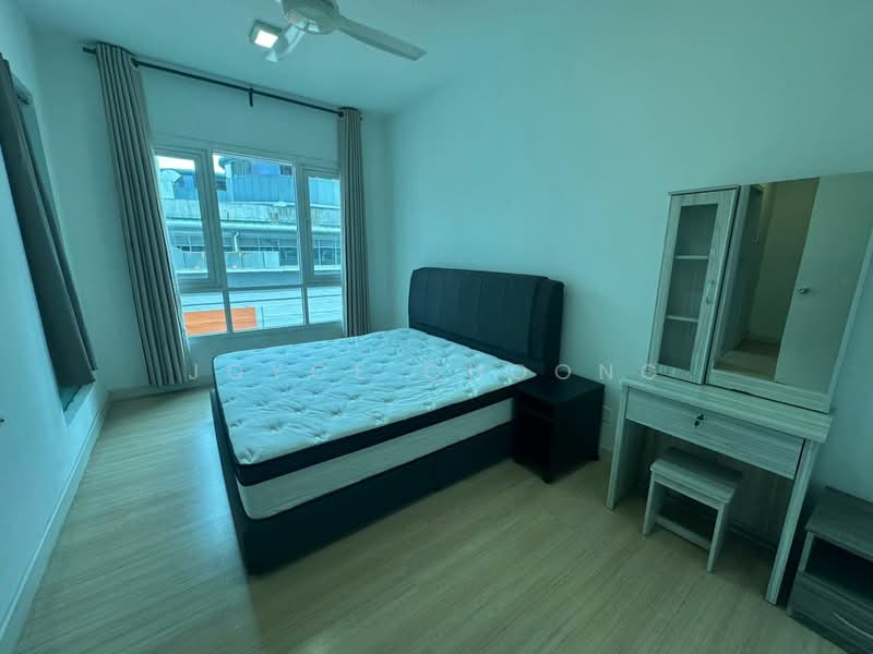 Service Residence for Rent at V Residence 3 @ Sunway Velocity - Joyce Choong - Bedroom - PropertyGuru.com.my