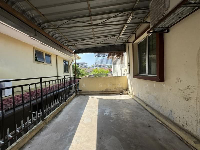 Rumah Teres 2.5 Tingkat untuk Dijual di Selayang Mulia (Batu Caves) - Shafika Shahidin - Balcony - PropertyGuru.com.my
