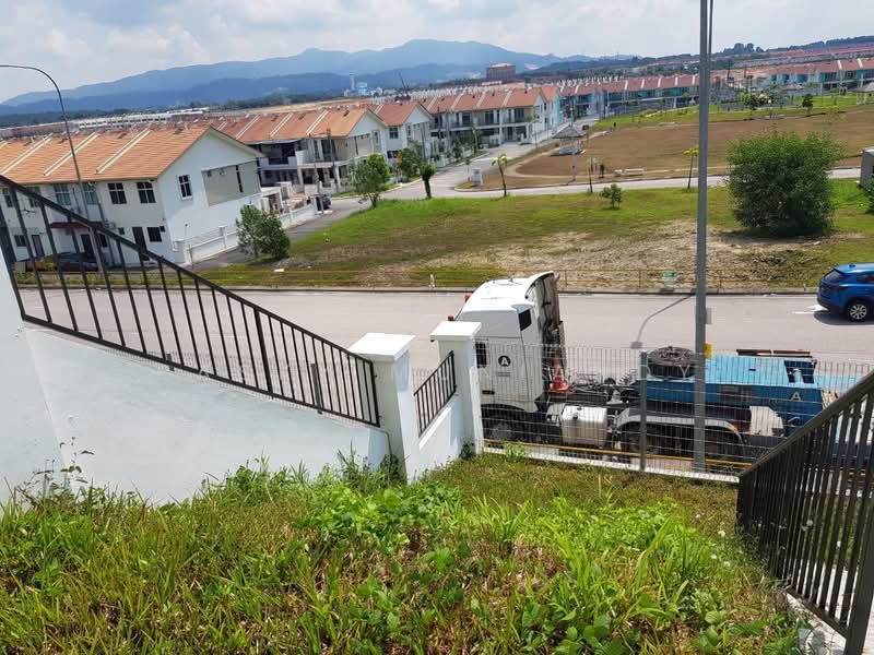 Semi-Detached House for Rent in Taman Mutiara (Ulu Tiram) - Basky Muniandy - PropertyGuru.com.my