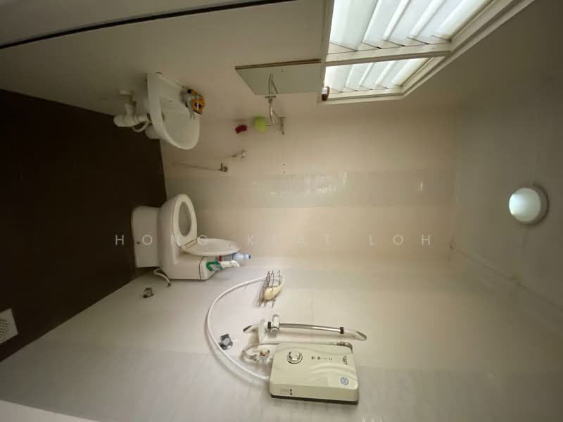 Rumah Teres 1 Tingkat untuk Dijual di SS18 (Subang Jaya) - Hong Keat Loh - Bathroom - PropertyGuru.com.my