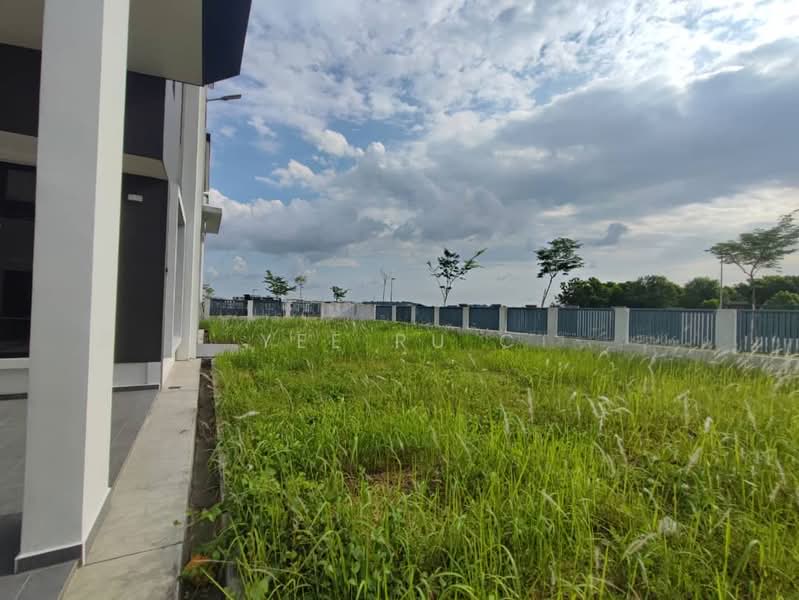 Rumah Berkembar untuk Dijual di Taman Nusa Sentral (Iskandar Puteri (Nusajaya)) - Yee Ru C - Exterior - PropertyGuru.com.my