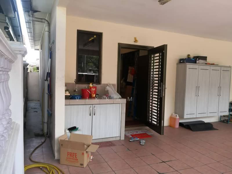 Semi-Detached House for Sale in Bandar Country Homes (Rawang) - Vikram . - Exterior - PropertyGuru.com.my