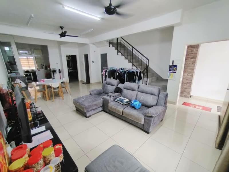 2-storey Terraced House for Sale in Taman Mutiara Rini (Skudai) - NG ZEN XI - Living Room - PropertyGuru.com.my