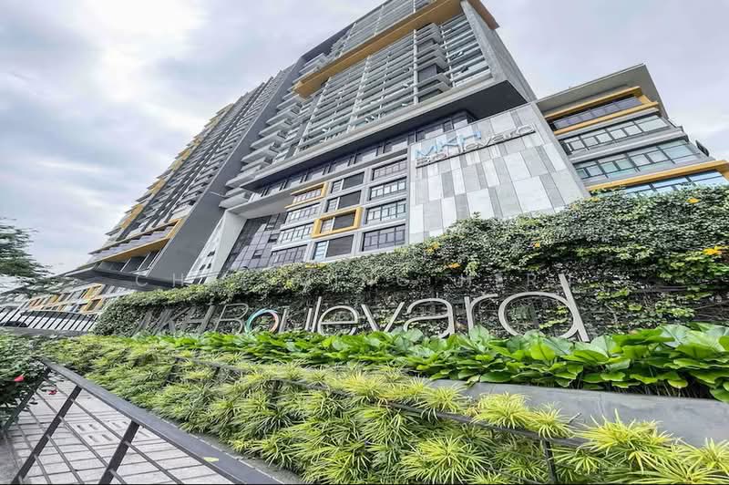 Shop for Rent in Mkh Boulevard (Kajang) - Chai Ming Hern - Exterior - PropertyGuru.com.my