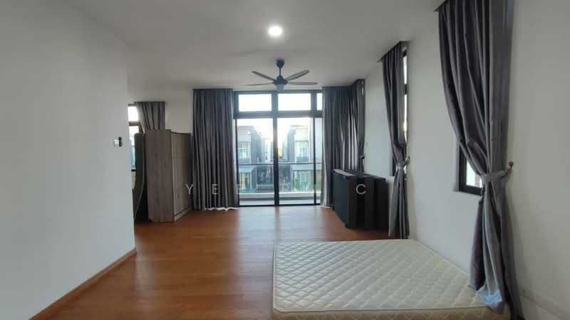 Rumah Berkembar untuk Dijual di Taman Nusa Sentral (Iskandar Puteri (Nusajaya)) - Yee Ru C - Living Room - PropertyGuru.com.my