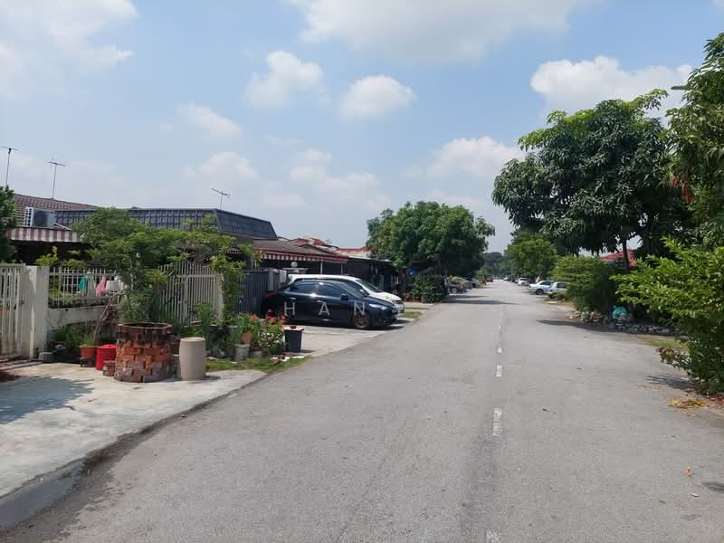 1-storey Terraced House for Sale in Taman Klang Utama (Kapar) - Han . - Exterior - PropertyGuru.com.my