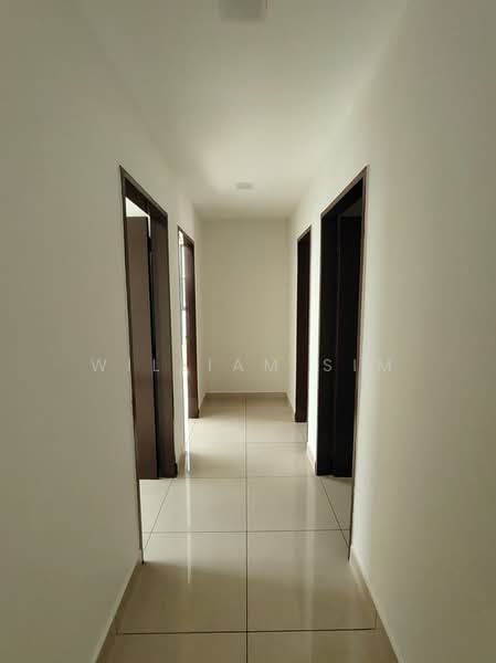 Service Residence for Sale at LakePark Residence @ KL North - William Sim - Corridor - PropertyGuru.com.my