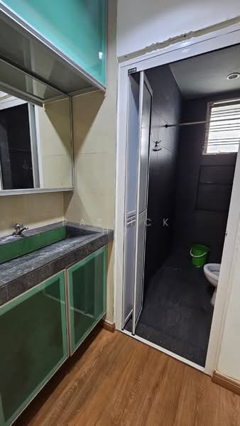 1.5-storey Terraced House for Rent in Taman Molek (Johor Bahru) - Patrick Ho - PropertyGuru.com.my