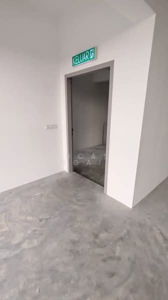 Factory for Sale in Sungai Buloh (Selangor) - Lucas Ngai - Entrance - PropertyGuru.com.my