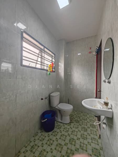 2-storey Terraced House for Sale in Taman Sri Sentosa (Klang) - Diana See - Bathroom - PropertyGuru.com.my
