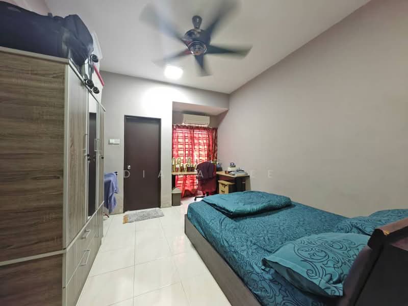 2-storey Terraced House for Sale in Taman Sri Sentosa (Klang) - Diana See - Bedroom - PropertyGuru.com.my