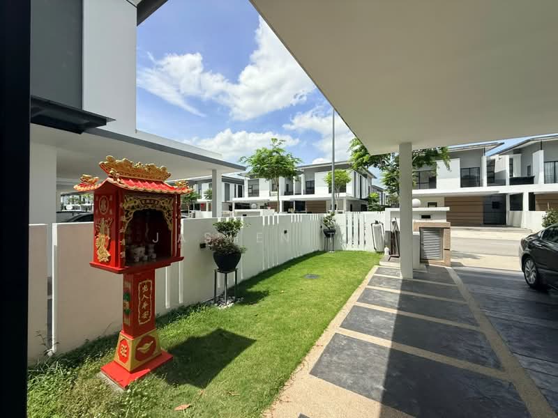 Rumah Berkembar untuk Dijual di Bandar Tropicana Aman (Telok Panglima Garang) - Jashen Tan - PropertyGuru.com.my