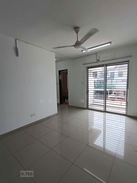 Rumah Teres 2.5 Tingkat untuk Dijual di Bandar Botanic (Klang) - Suen Ng - Living Room - PropertyGuru.com.my