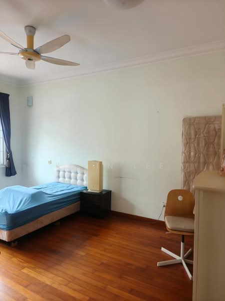 Rumah Berkembar untuk Dijual di Taman Sutera (Johor Bahru) - Kevin Lee - Bedroom - PropertyGuru.com.my