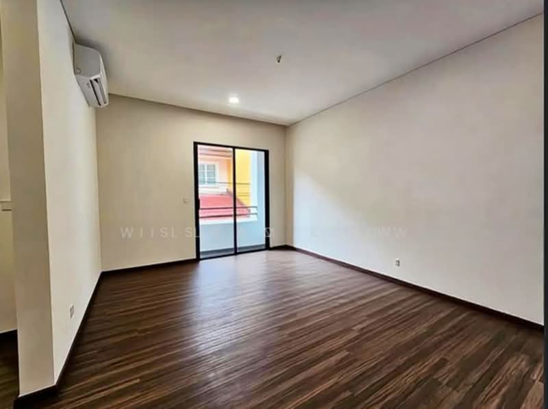 Terraced House for Sale in KL City Centre (Kuala Lumpur) - Issaac Liew - Living Room - PropertyGuru.com.my