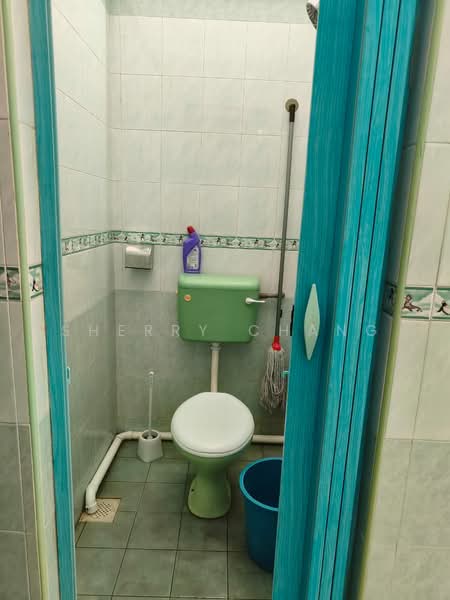 Rumah Teres 1 Tingkat untuk Disewa di Kepong (Kuala Lumpur) - Sherry Chang - Bathroom - PropertyGuru.com.my