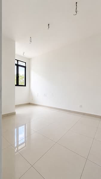 Semi-Detached House for Sale in Taman Canning (Ipoh) - Kent C - PropertyGuru.com.my