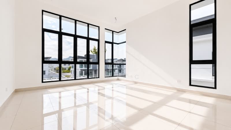 Semi-Detached House for Sale in Taman Canning (Ipoh) - Kent C - PropertyGuru.com.my