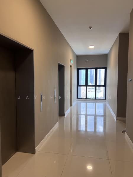 Condominium for Rent at Setia Sky Seputeh - Jayshen Chan - Private lift lobby with two lifts - PropertyGuru.com.my