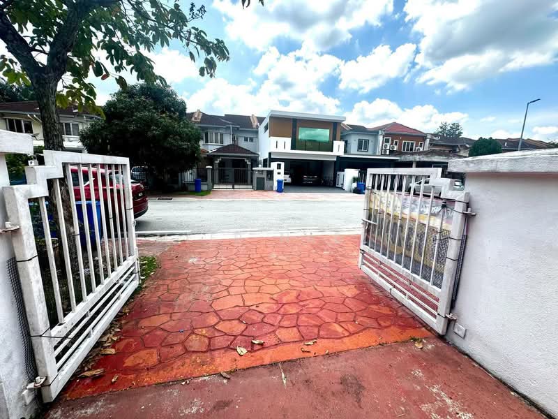 Rumah Teres 2 Tingkat untuk Dijual di Shah Alam (Selangor) - Ammeer Nadzrai - Exterior - PropertyGuru.com.my