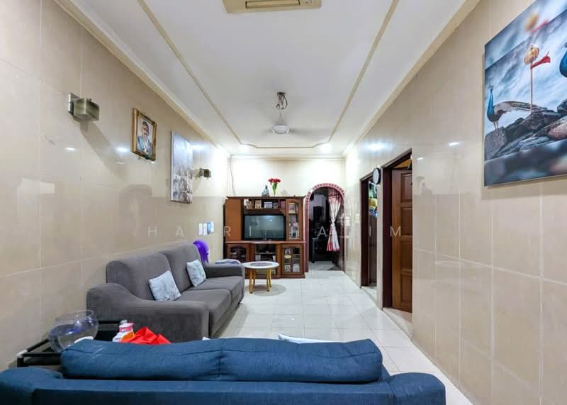 1-storey Terraced House for Sale in Seksyen 20 (Shah Alam) - Hairi Halim - PropertyGuru.com.my
